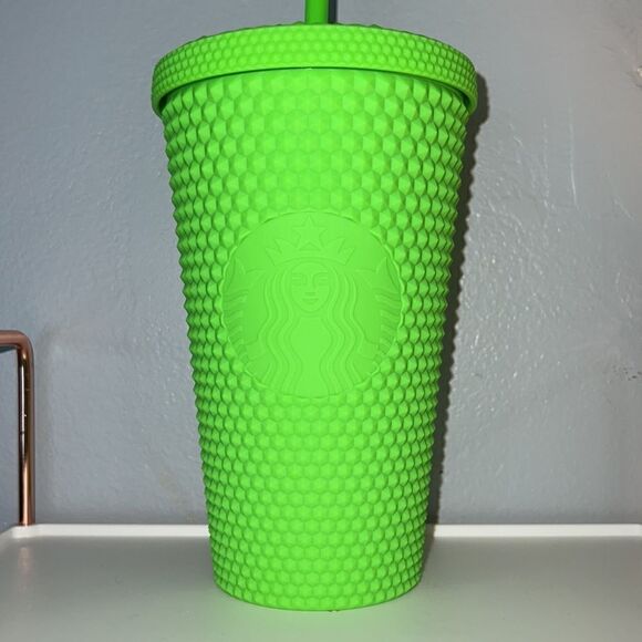 Starbucks RARE 2021 Neon Green Grande Studded Tumbler - Picture 5 of 6